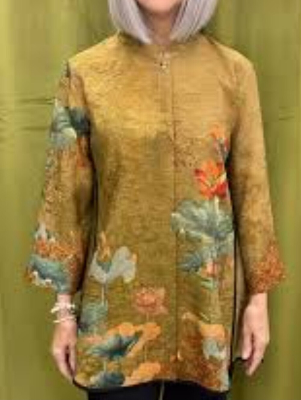 Citron Santa Monica Silk Blend Lotus Paradise Button Down Blouse New With Tags